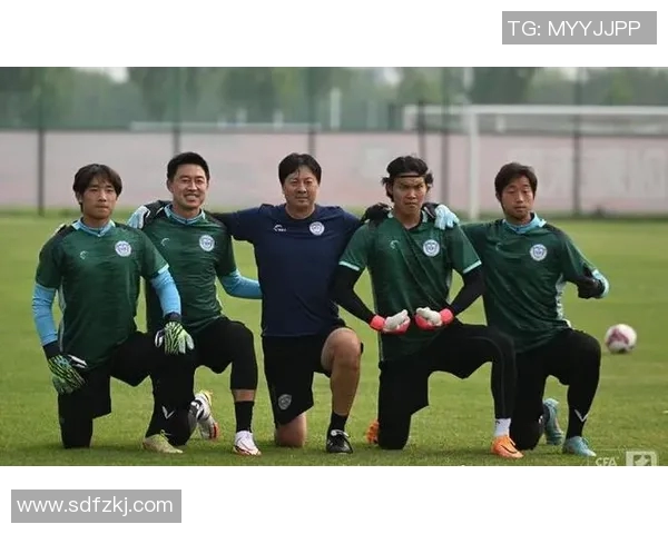 川籍足球明星阵容全景图展示与成就回顾 川籍足球明星阵容全景图展示与成就回顾